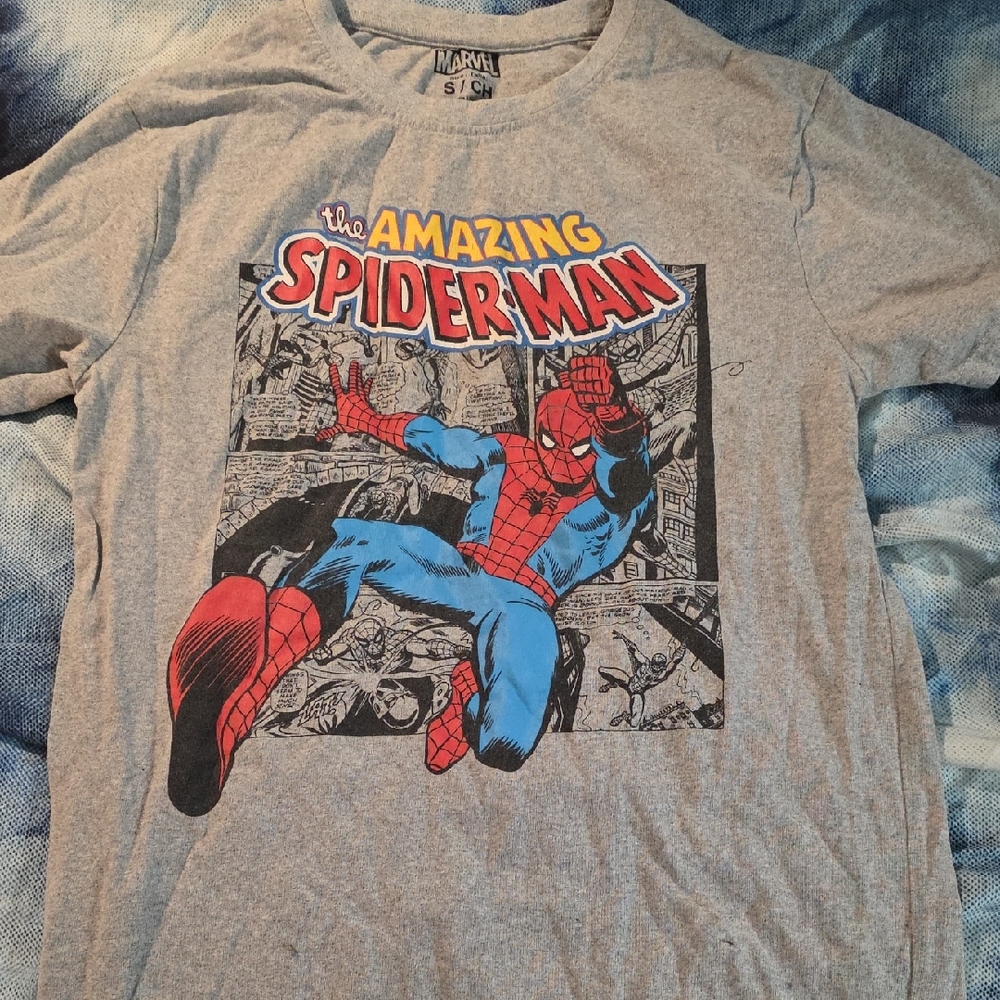 Marvel The Amazing Spider-Man Gray T-Shirt